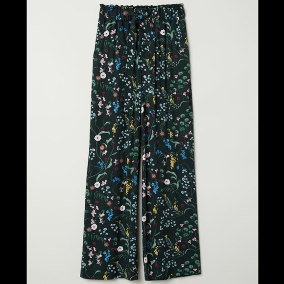 H&M Pants - Anna Glover x H&M Wide Leg Floral Pants Size 4